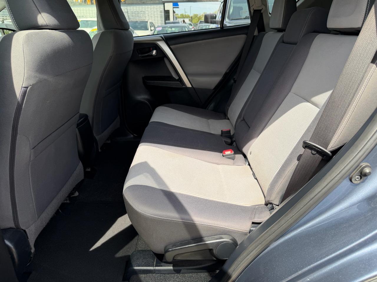 Toyota RAV4 XLE AWD 2014