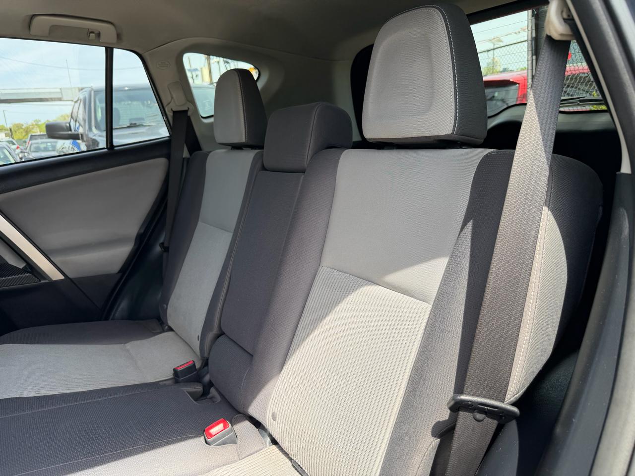 Toyota RAV4 XLE AWD 2014