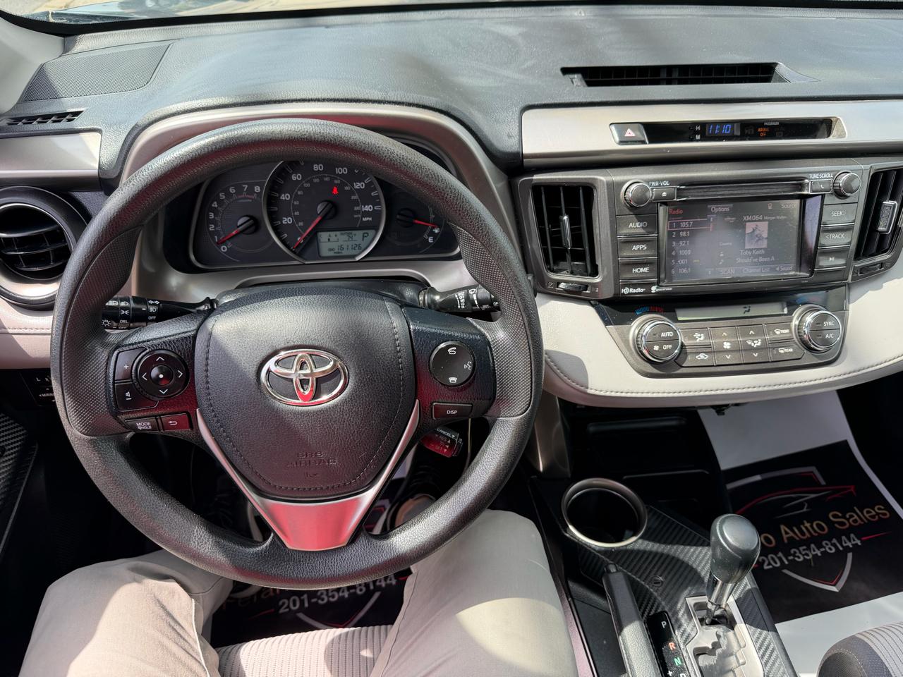 Toyota RAV4 XLE AWD 2014