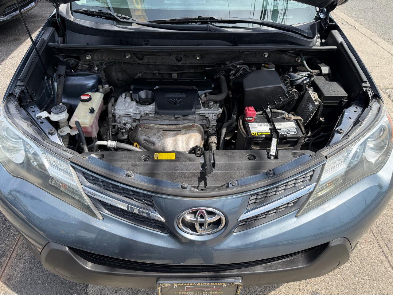 Toyota RAV4 XLE AWD 2014