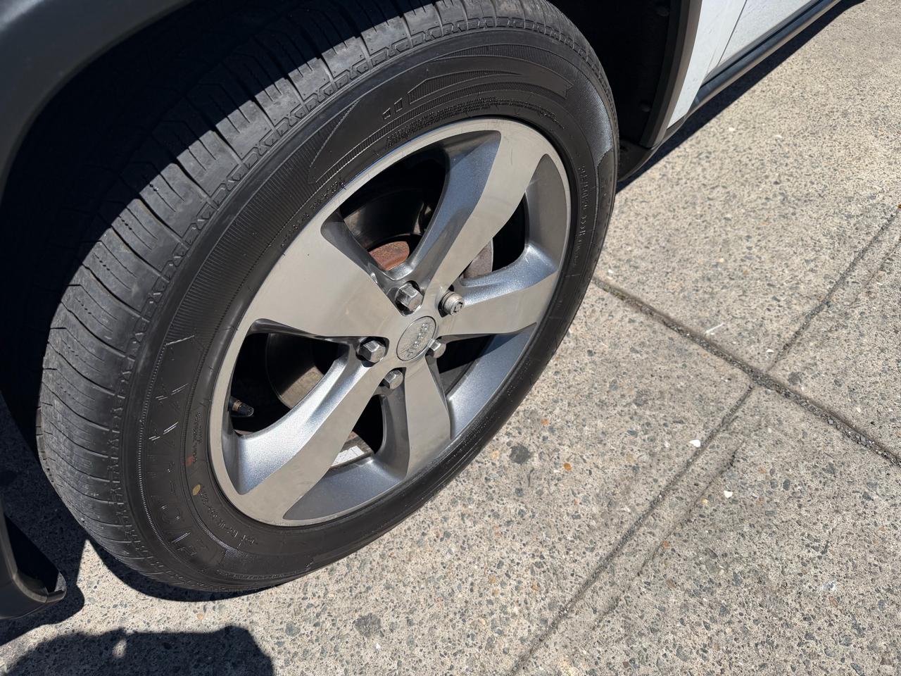 Jeep Grand Cherokee Limited 4WD 2014