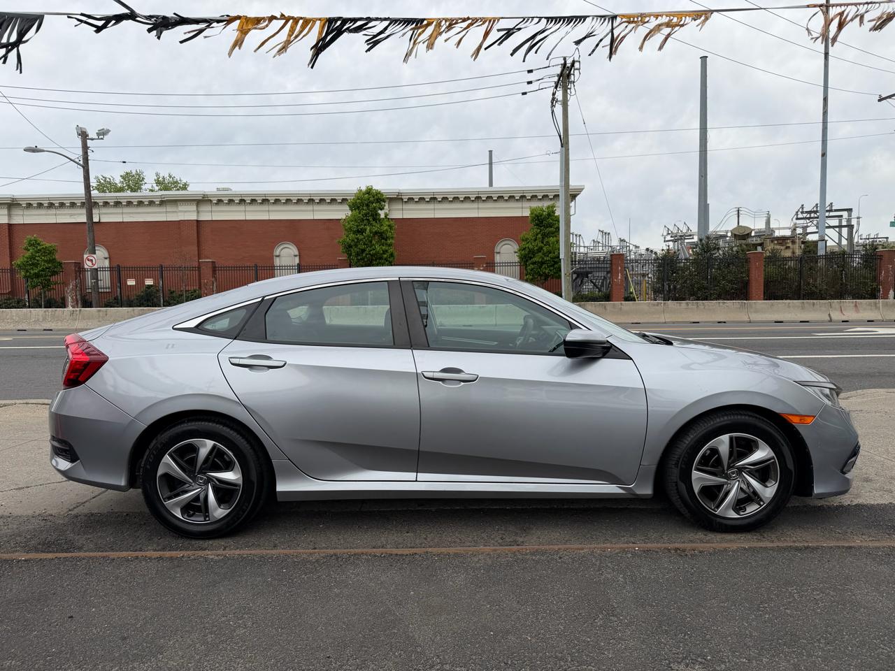 Honda Civic LX Honda Sensing Sedan CVT 2020