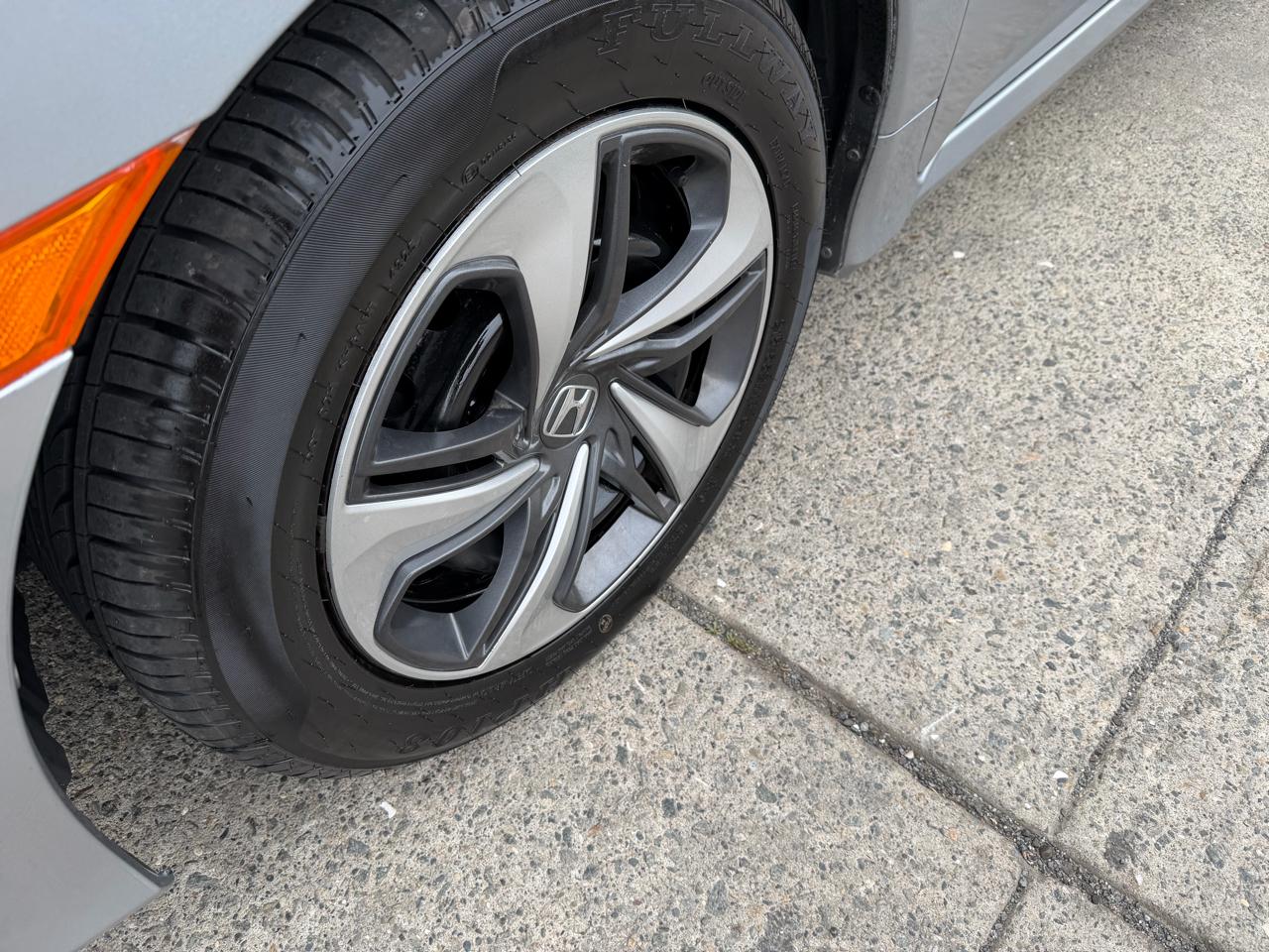 Honda Civic LX Honda Sensing Sedan CVT 2020