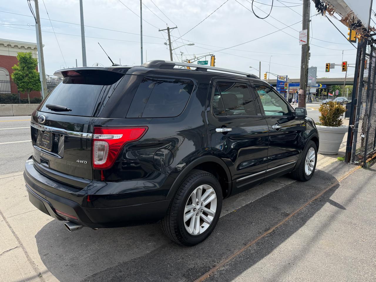 Ford Explorer XLT 2013