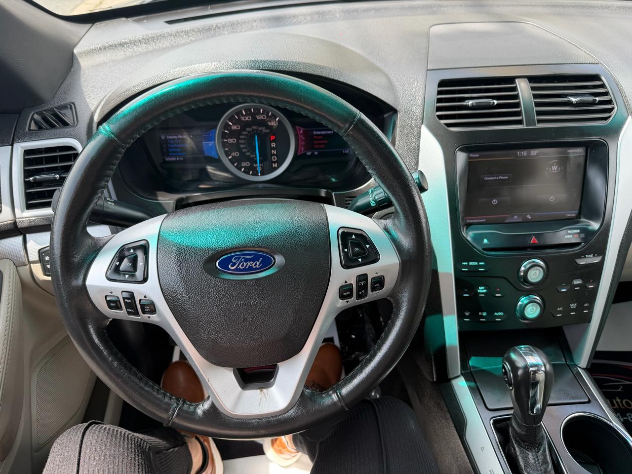 Ford Explorer XLT 2013