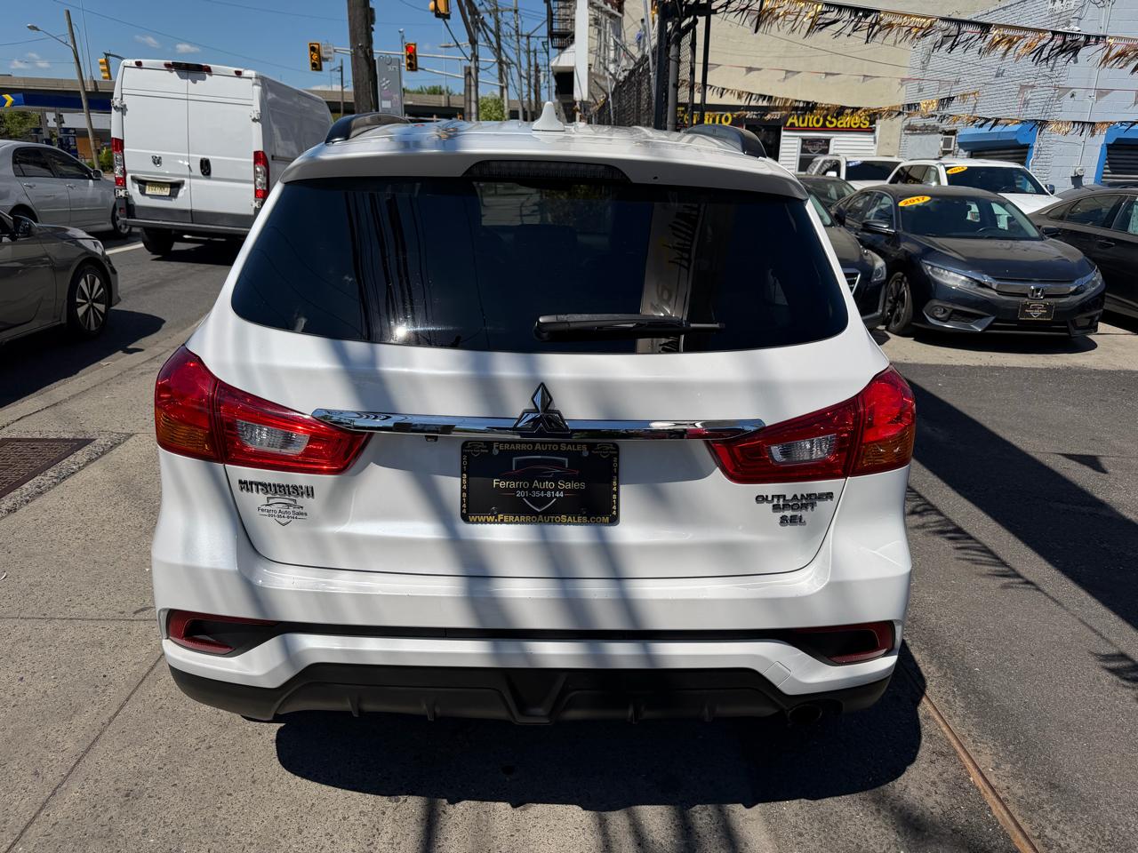 Mitsubishi Outlander Sport 2.4 SEL 4WD CVT 2018