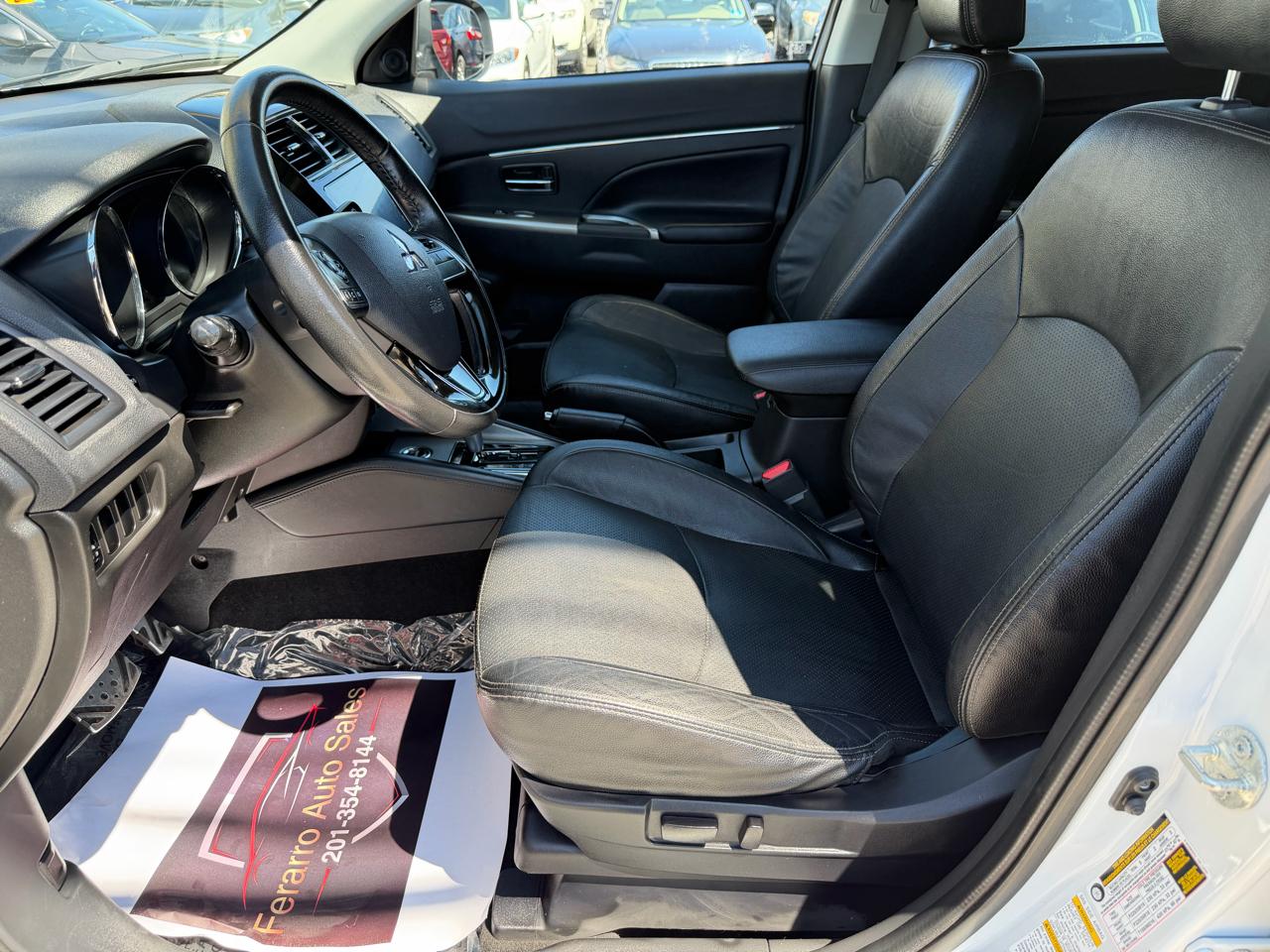 Mitsubishi Outlander Sport 2.4 SEL 4WD CVT 2018