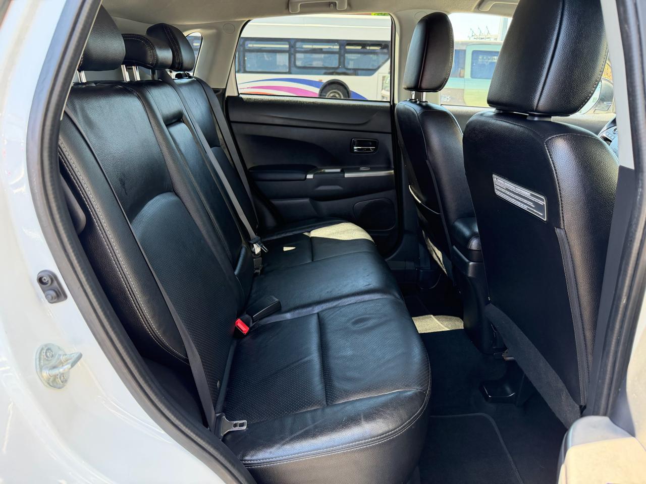 Mitsubishi Outlander Sport 2.4 SEL 4WD CVT 2018