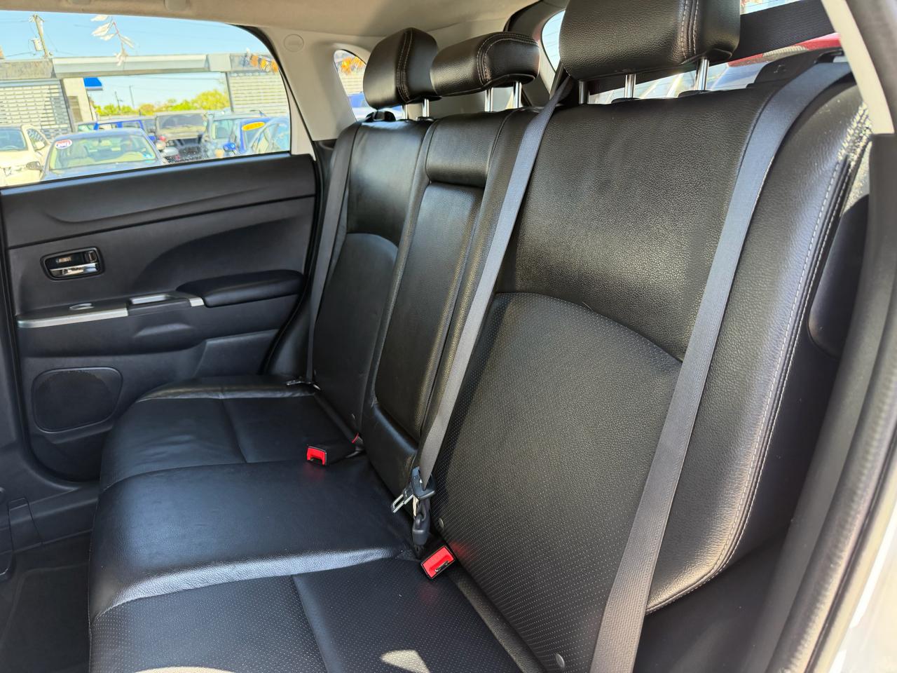 Mitsubishi Outlander Sport 2.4 SEL 4WD CVT 2018