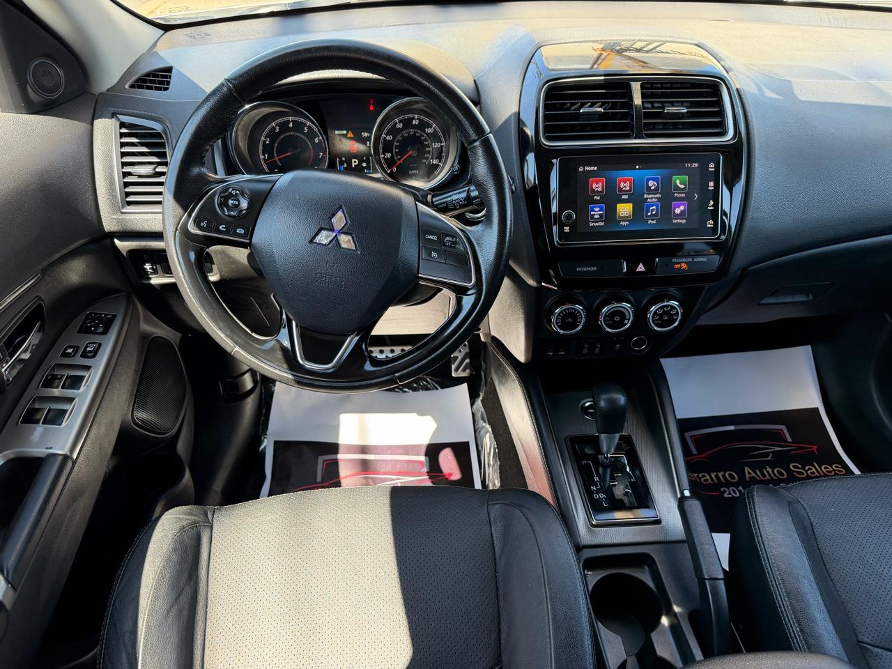Mitsubishi Outlander Sport 2.4 SEL 4WD CVT 2018