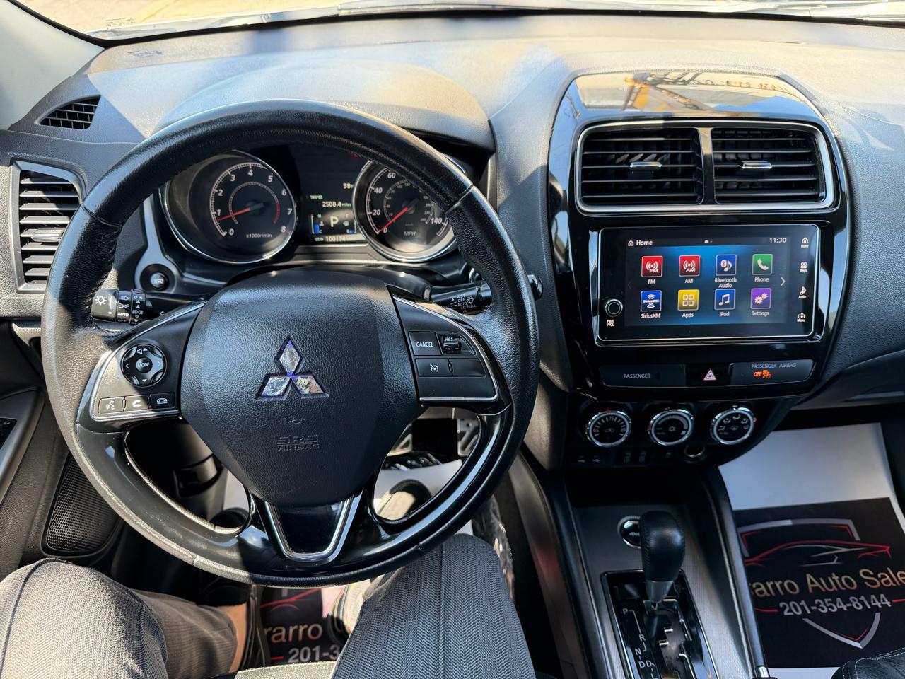 Mitsubishi Outlander Sport 2.4 SEL 4WD CVT 2018