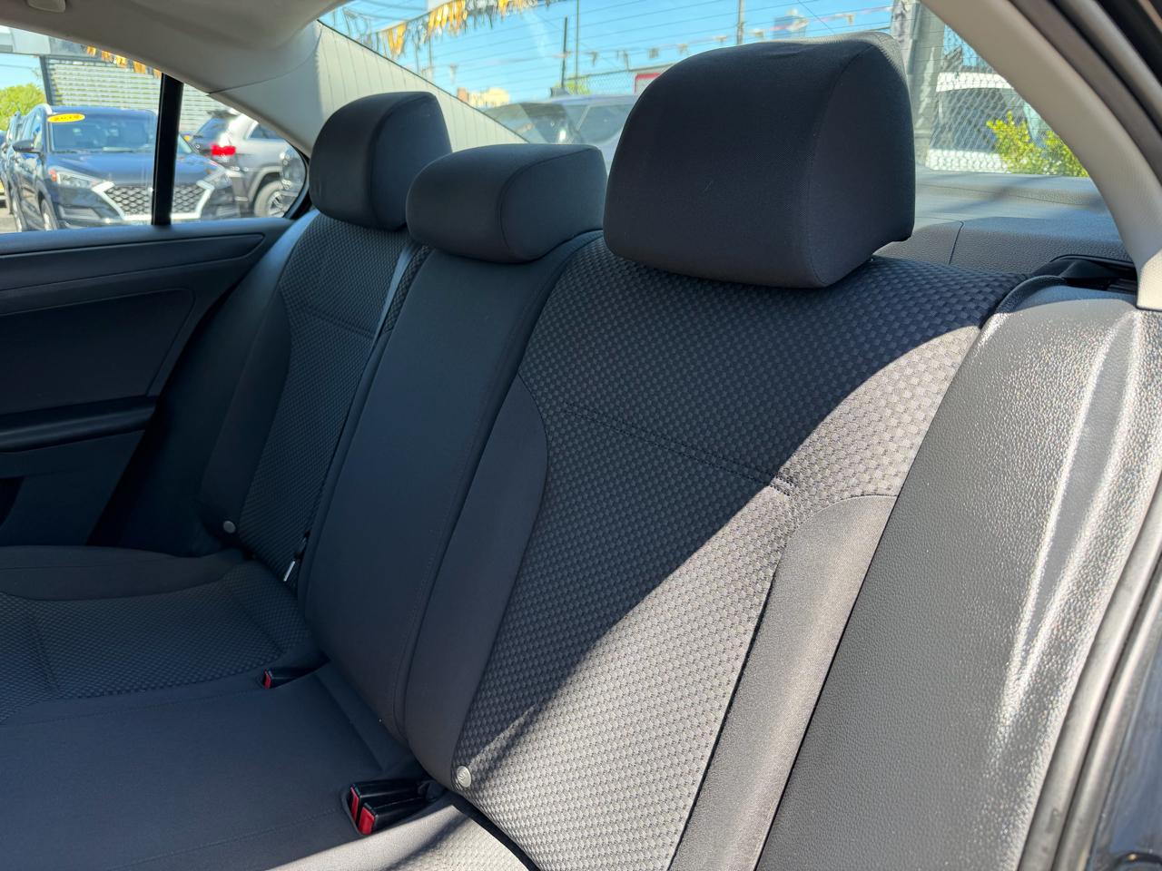 Volkswagen Jetta S 2013