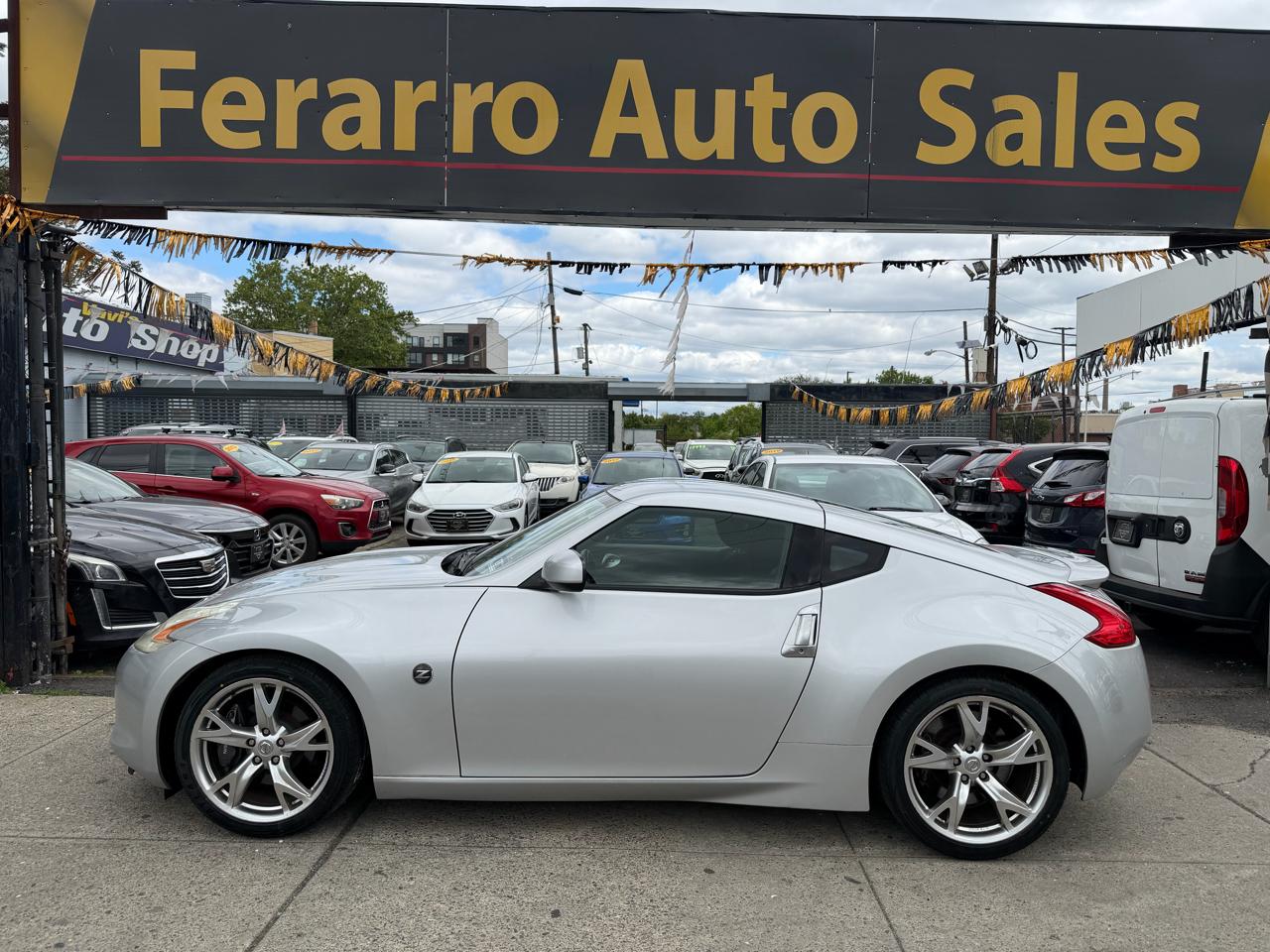 Nissan 370Z Coupe 2009