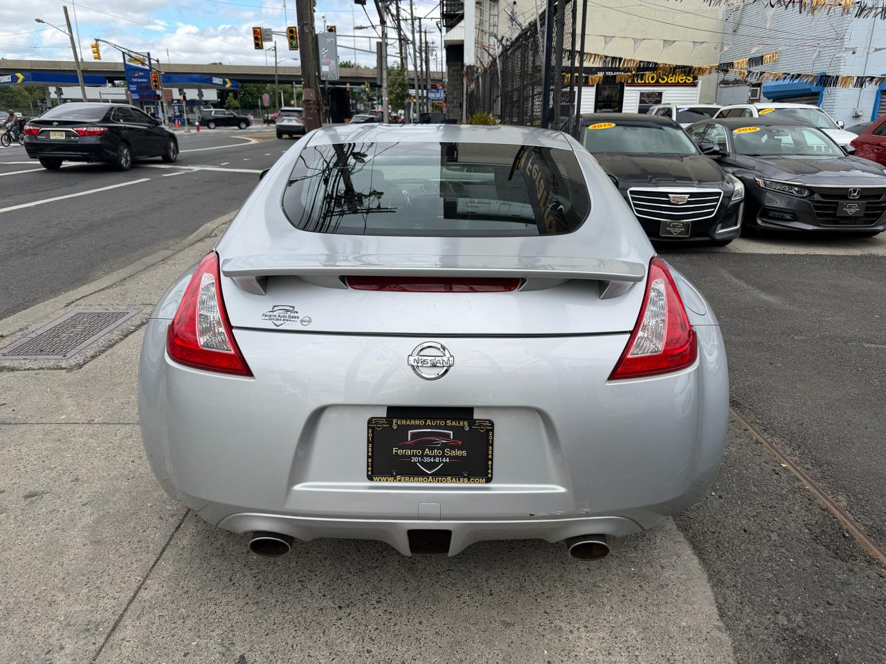 Nissan 370Z Coupe 2009