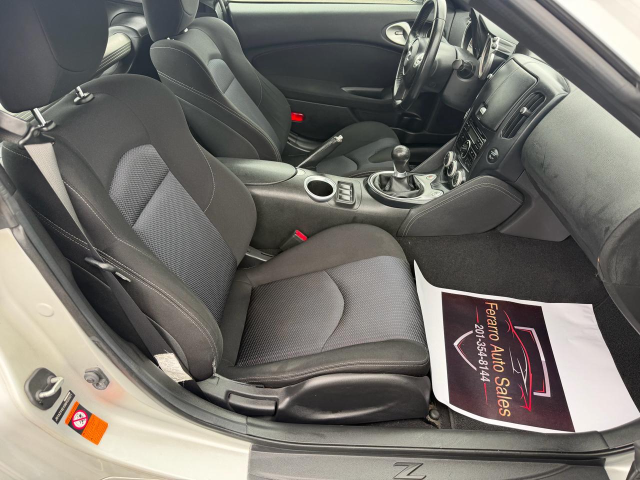 Nissan 370Z Coupe 2009