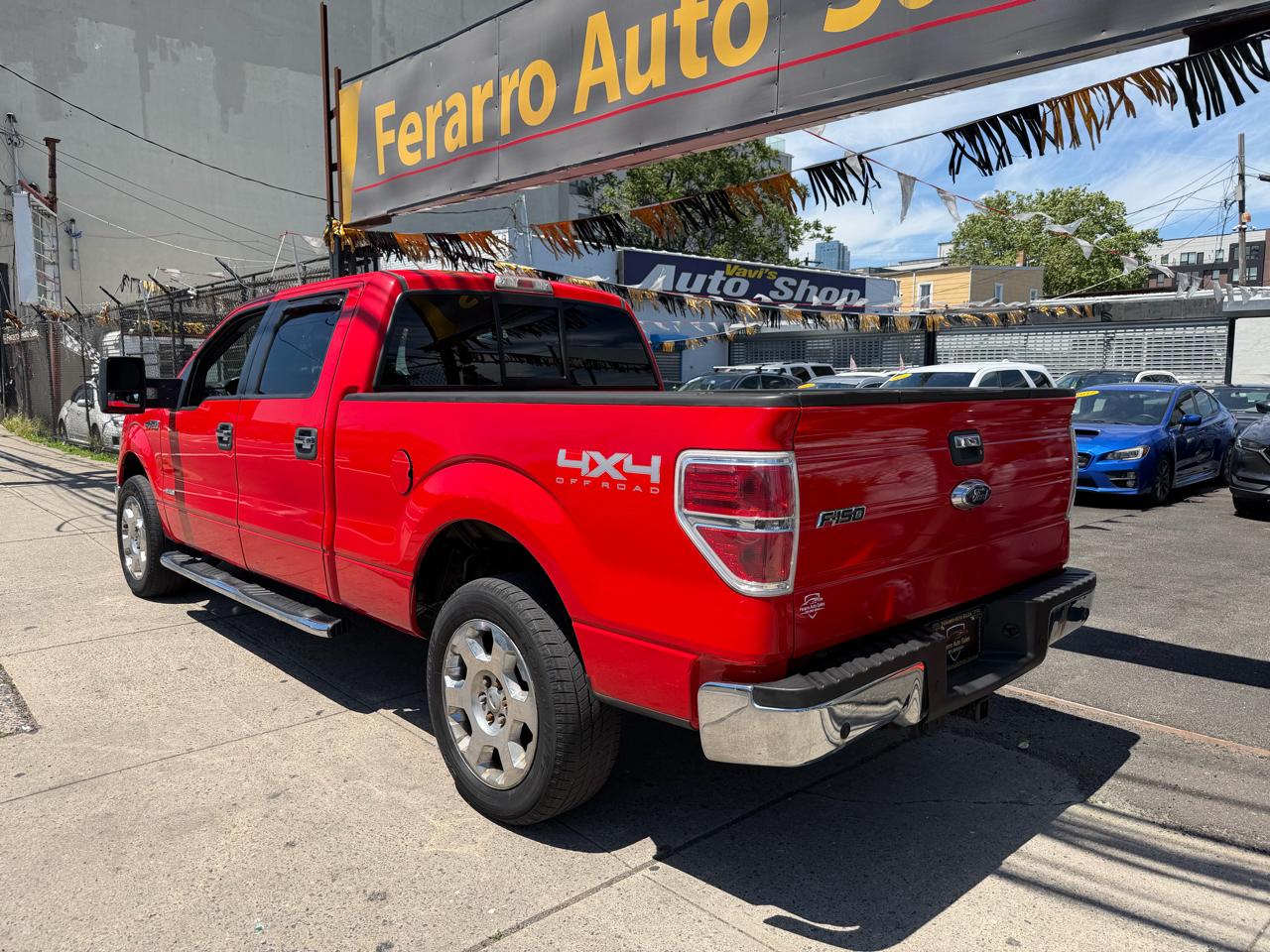 Ford F-150 XLT SuperCrew 6.5-ft. Bed 4WD 2011