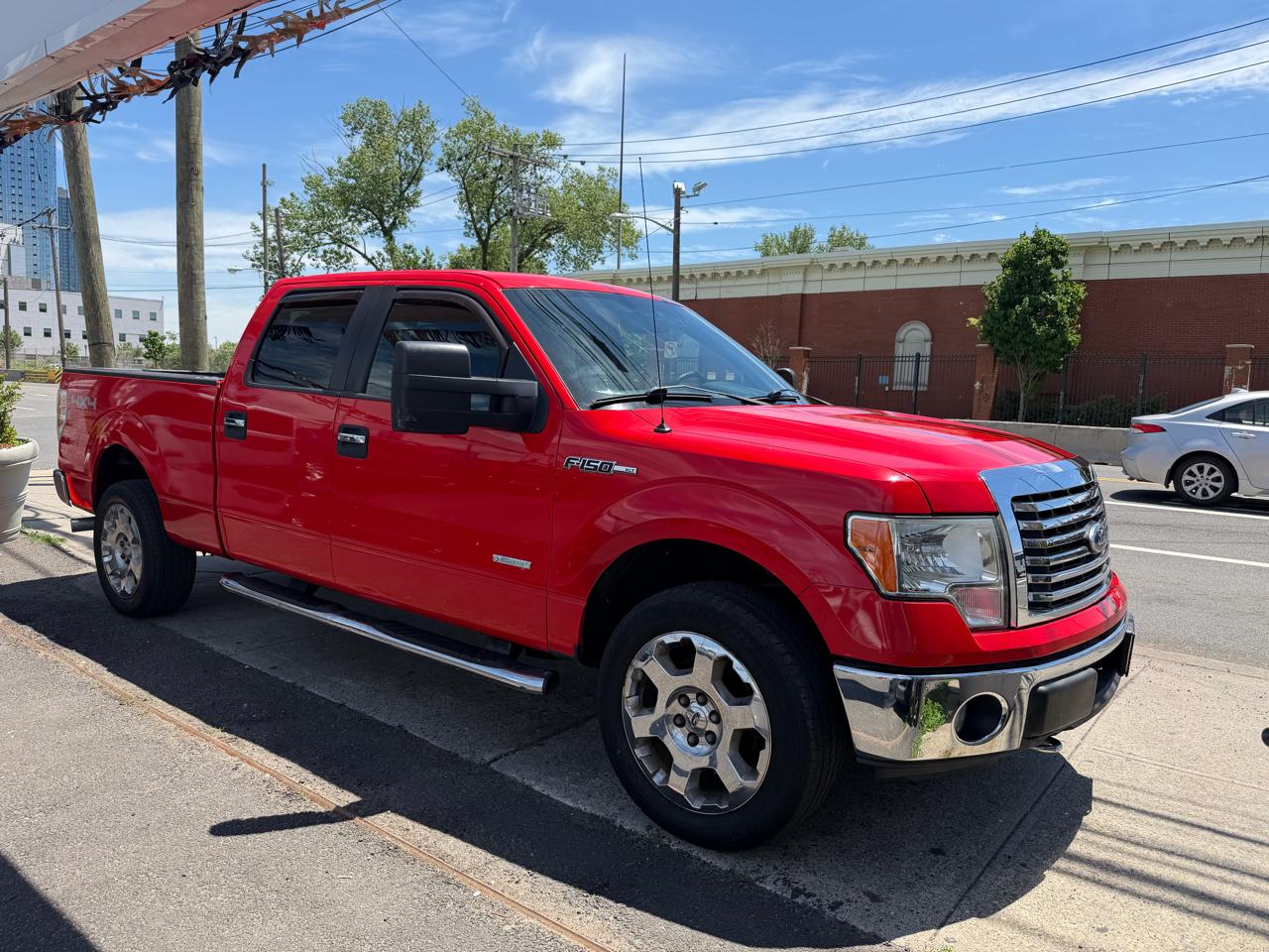 Ford F-150 XLT SuperCrew 6.5-ft. Bed 4WD 2011