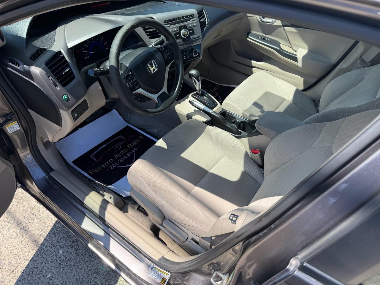 Honda Civic EX Sedan 5-Speed AT 2012