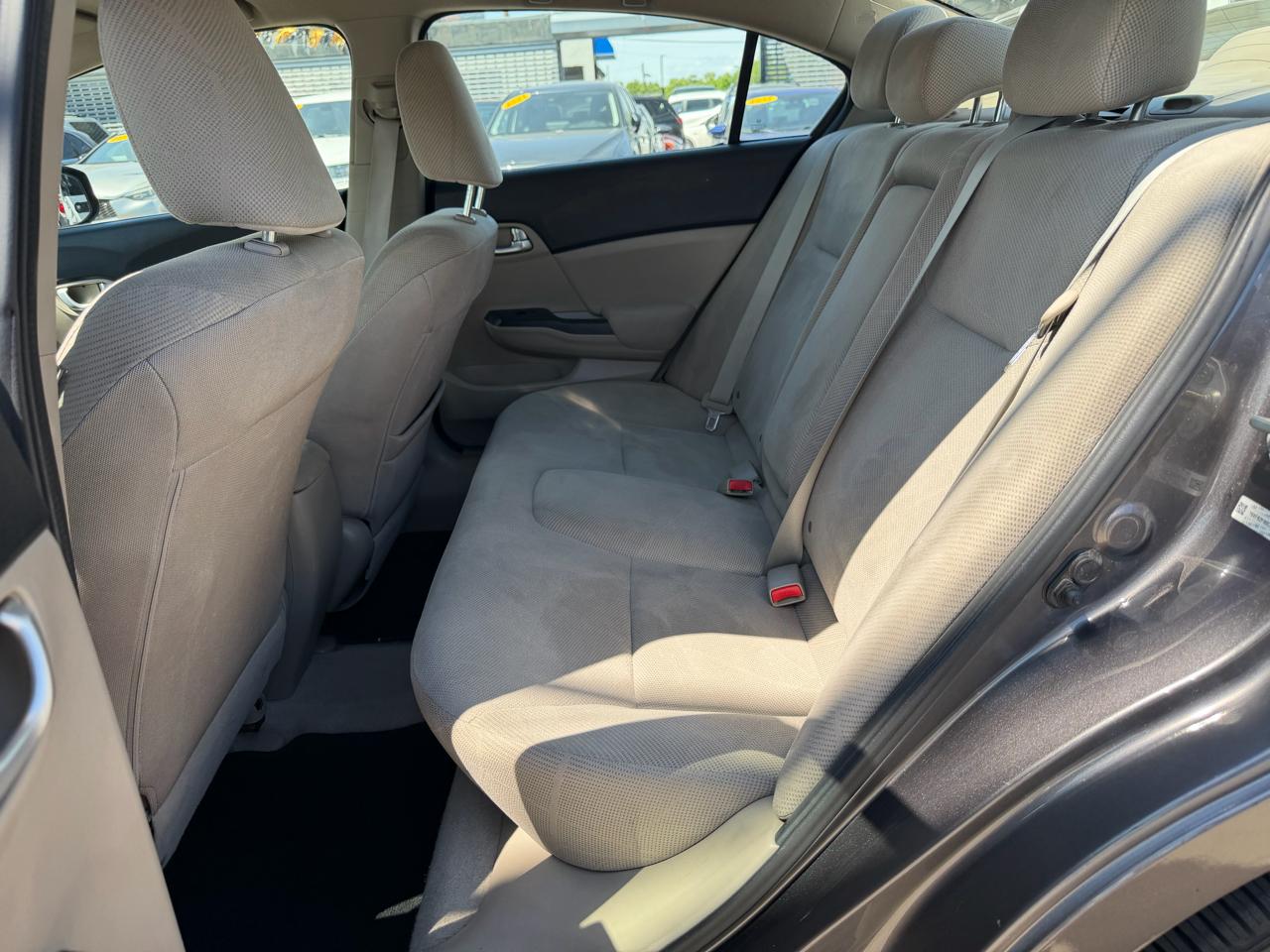 Honda Civic EX Sedan 5-Speed AT 2012