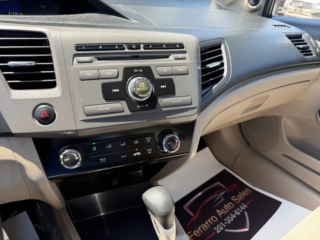 Honda Civic EX Sedan 5-Speed AT 2012