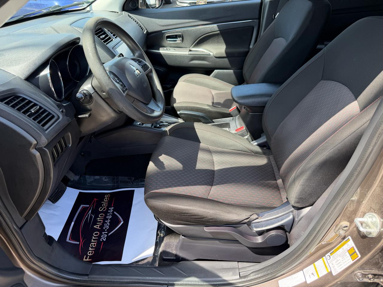 Mitsubishi Outlander Sport 2.0 ES 4WD CVT 2018