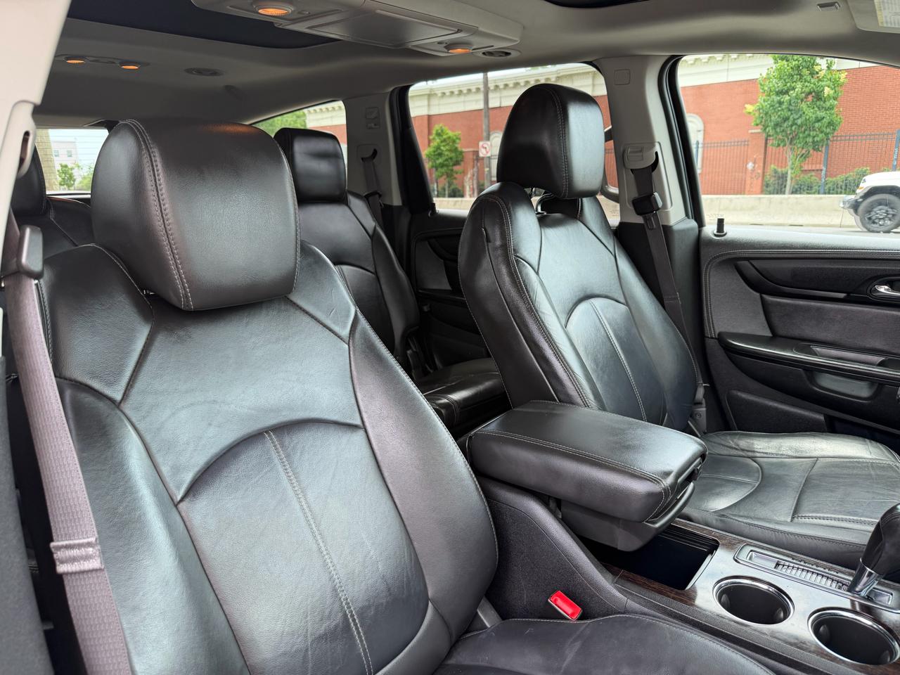 Chevrolet Traverse 2LT AWD 2015