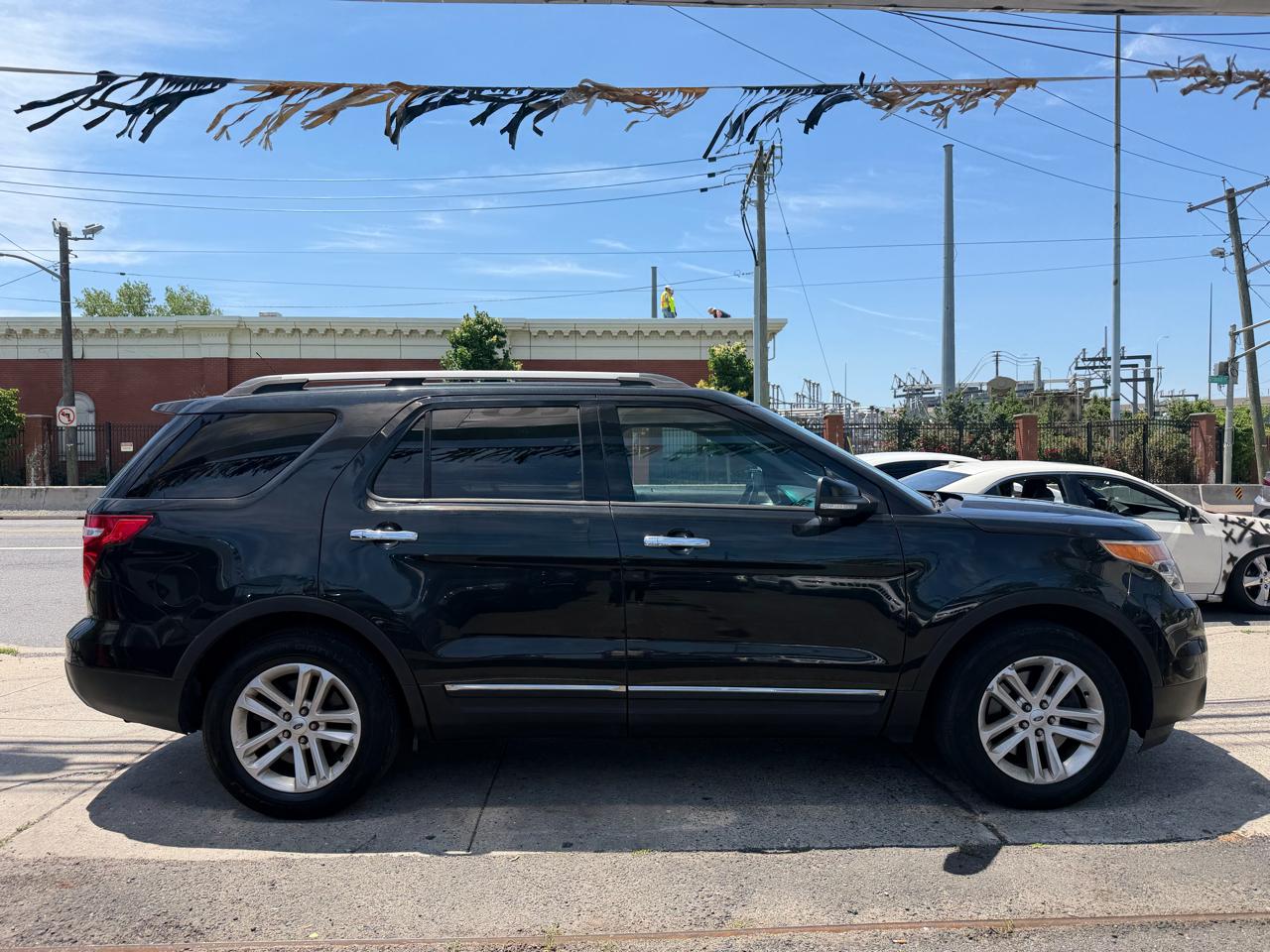 Ford Explorer 4dr XLT 4WD 2015