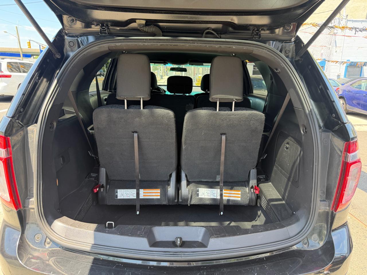 Ford Explorer 4dr XLT 4WD 2015