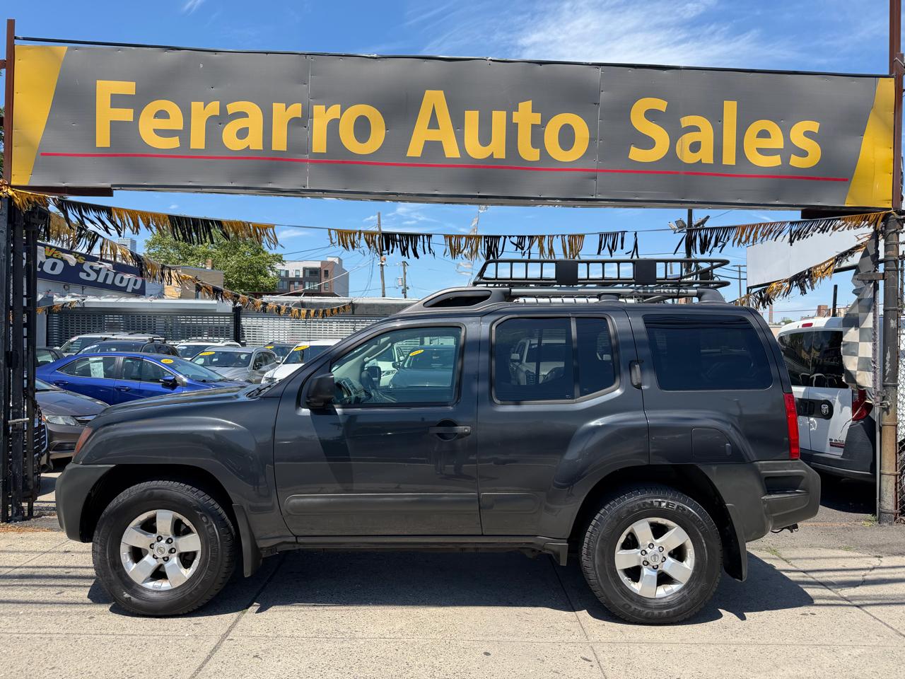 Nissan Xterra X 4WD 2011