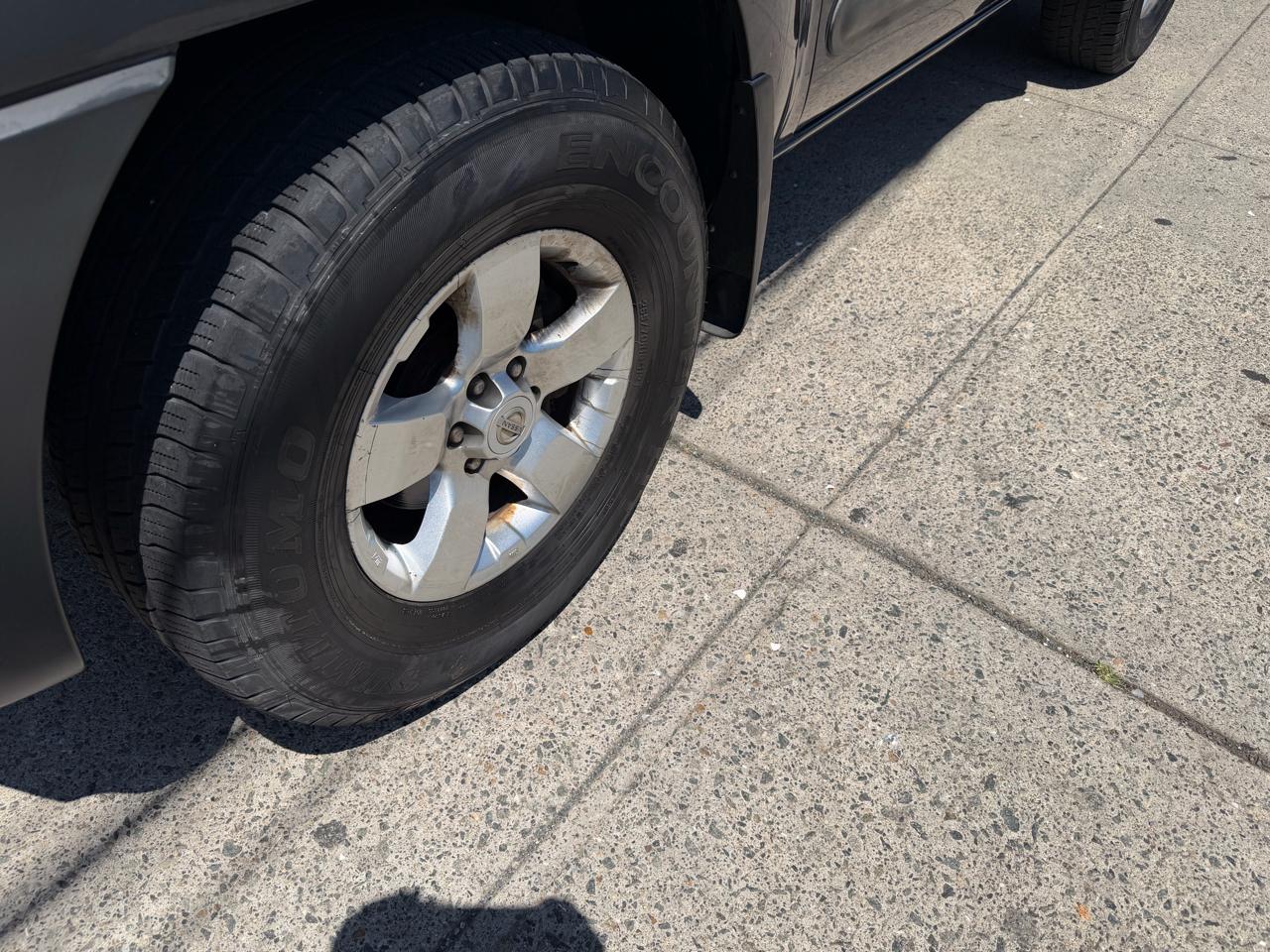 Nissan Xterra X 4WD 2011