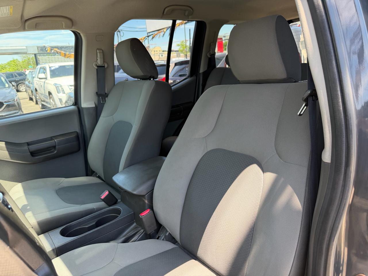 Nissan Xterra X 4WD 2011