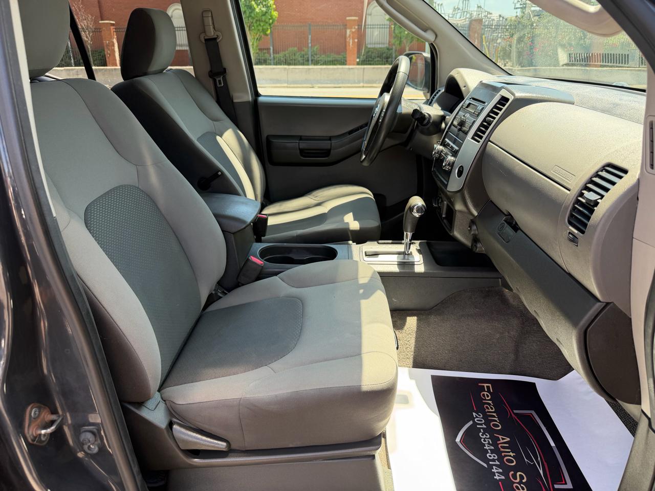 Nissan Xterra X 4WD 2011