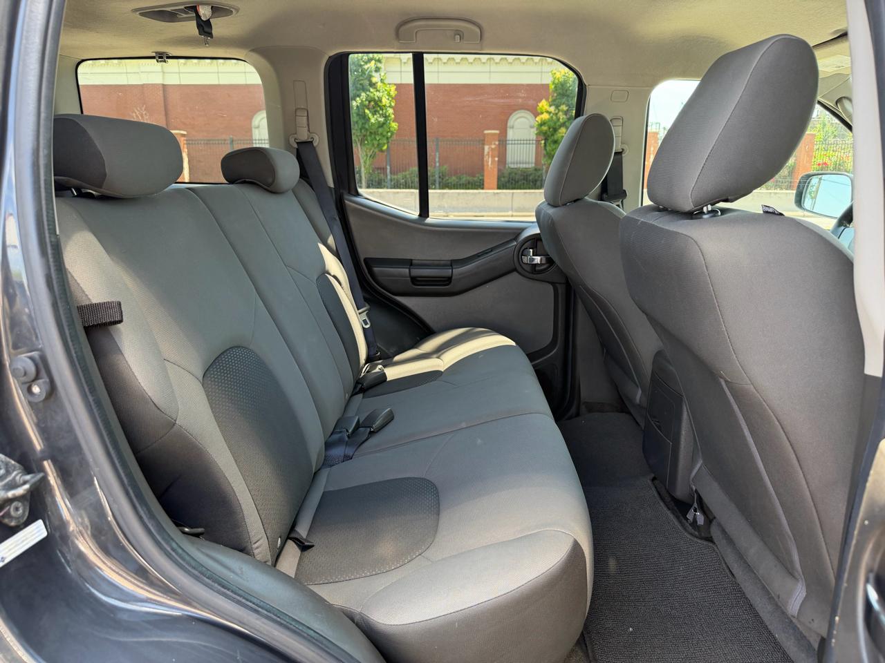 Nissan Xterra X 4WD 2011