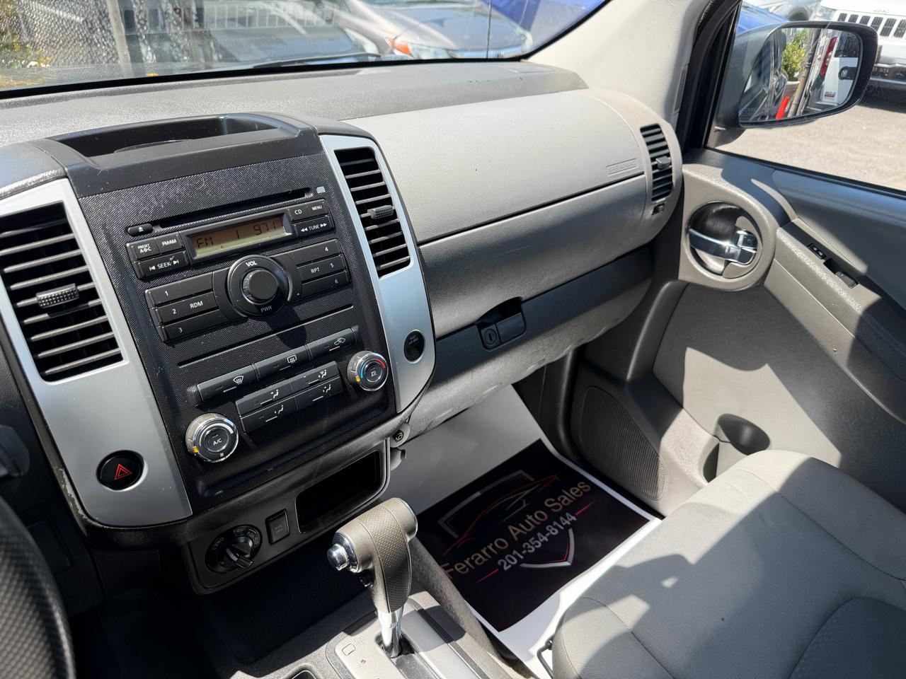 Nissan Xterra X 4WD 2011