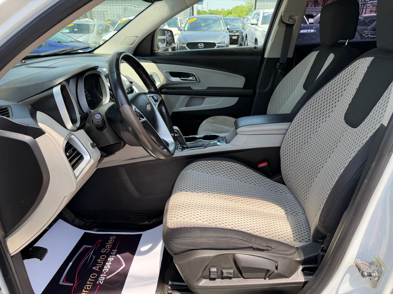 Chevrolet Equinox LS 2WD 2011