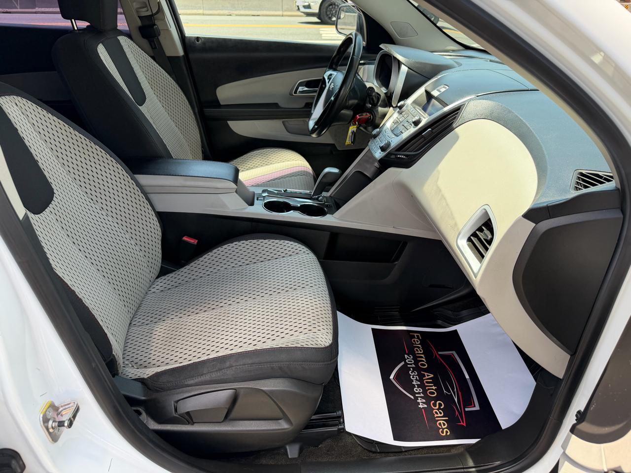 Chevrolet Equinox LS 2WD 2011