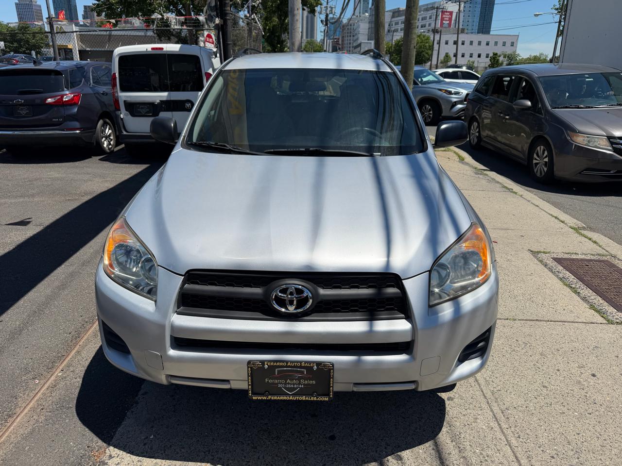 Toyota RAV4 Base I4 4WD 2010