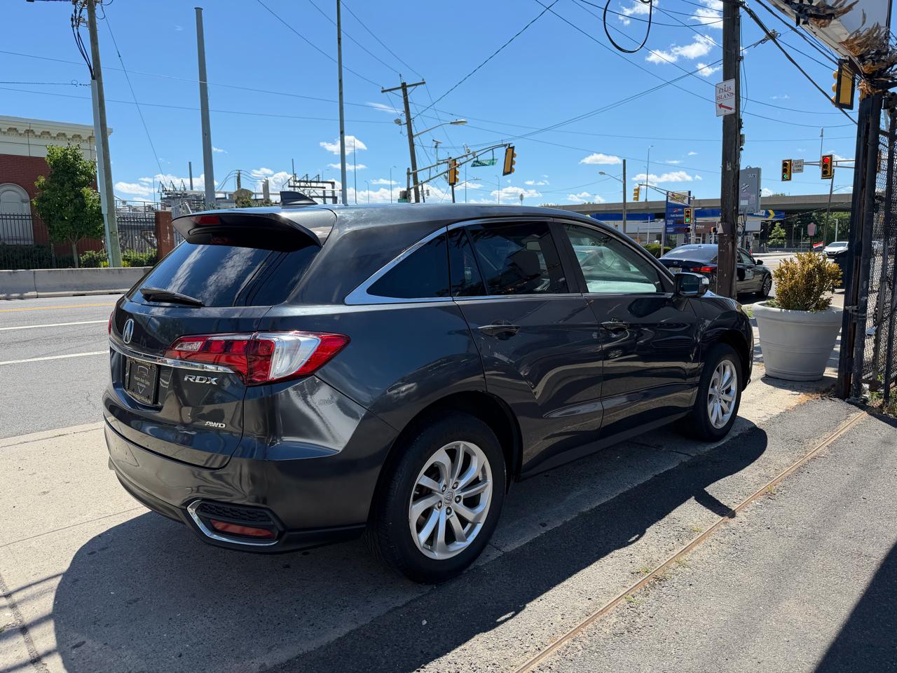 Acura RDX 6-Spd AT AWD 2016