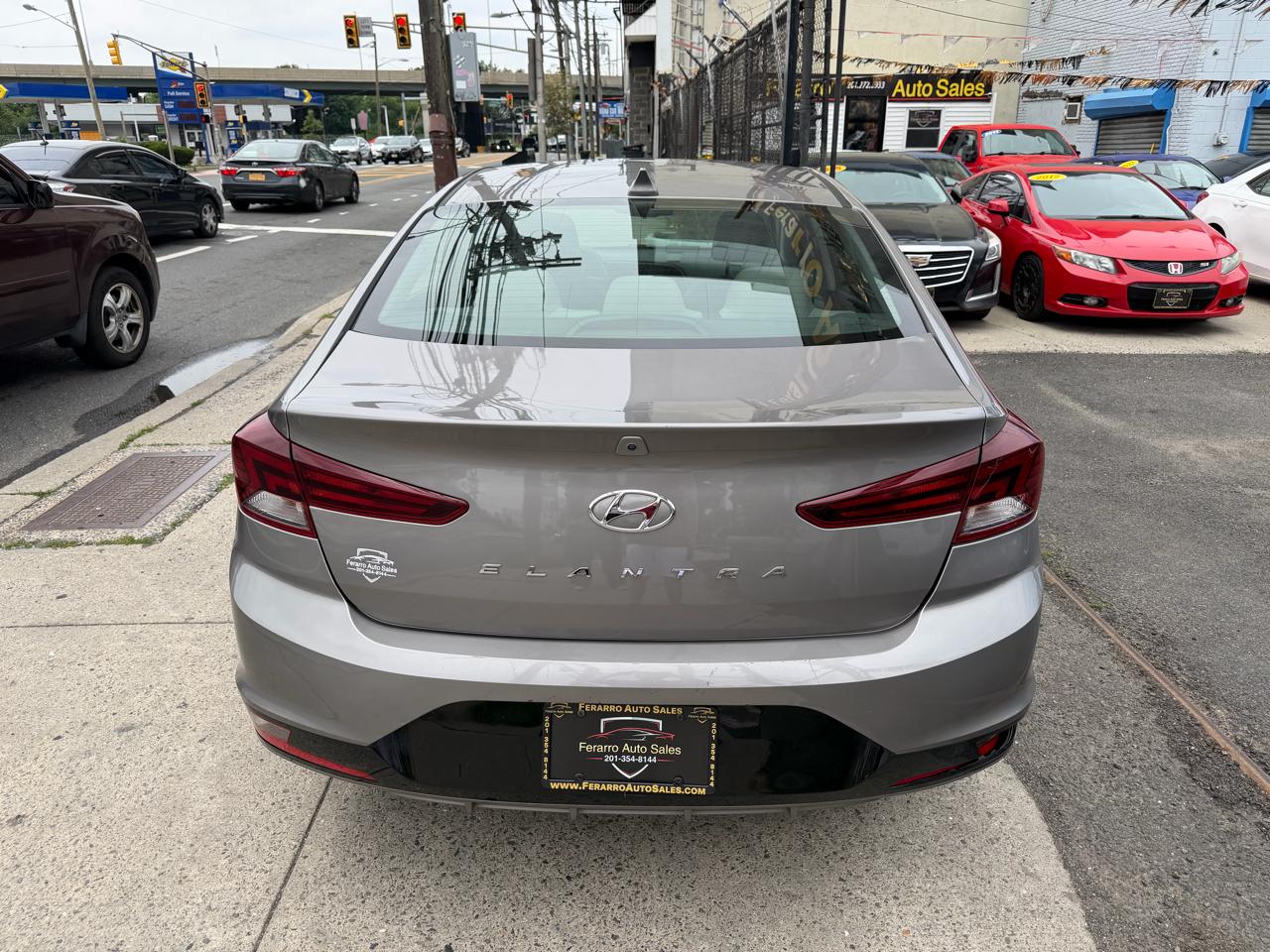 Hyundai Elantra Limited 2020