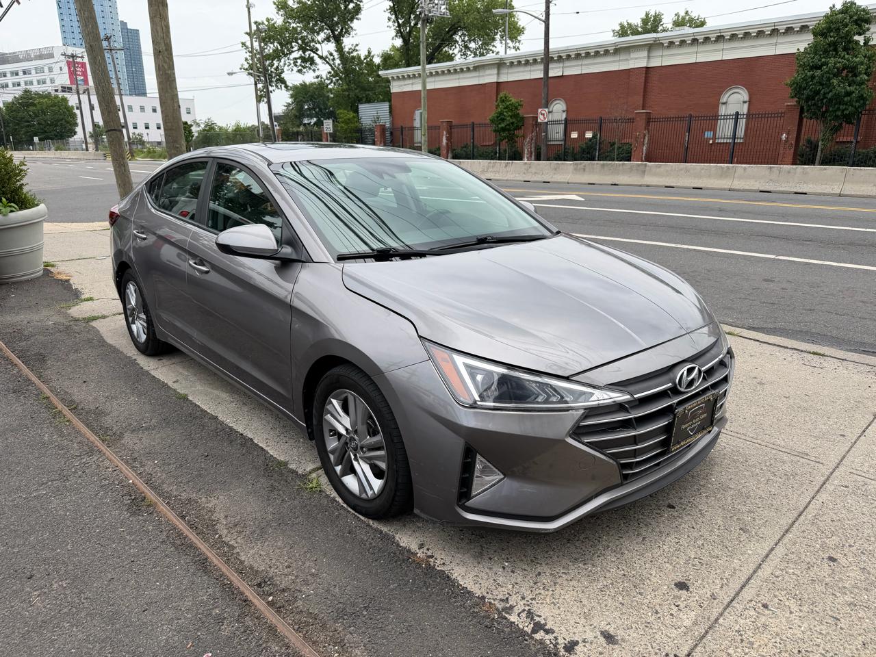 Hyundai Elantra Limited 2020