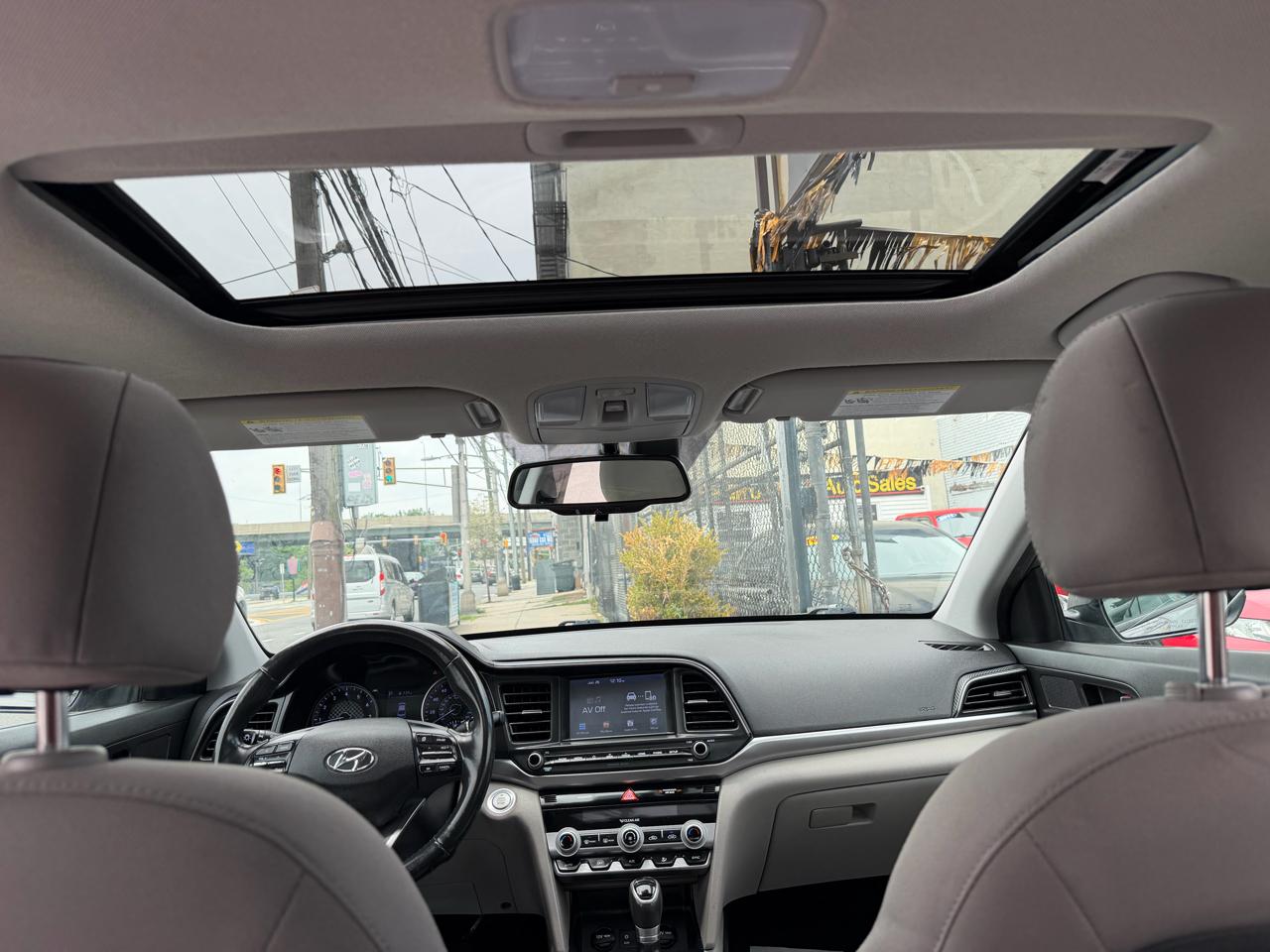 Hyundai Elantra Limited 2020
