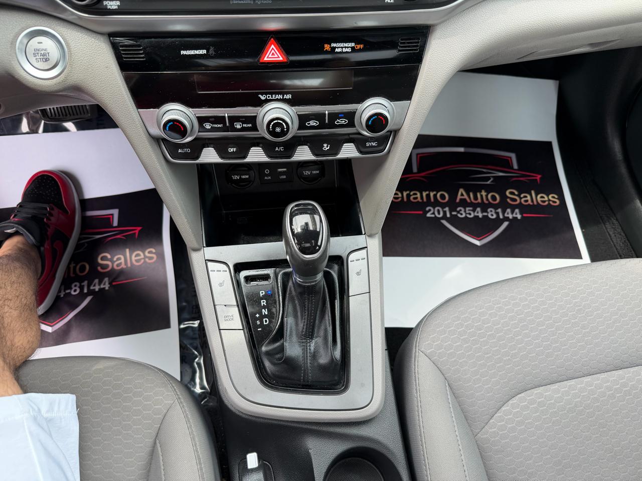 Hyundai Elantra Limited 2020