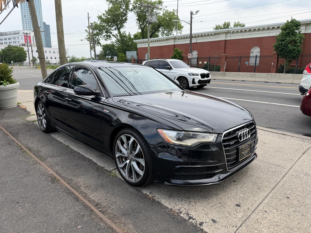 Audi A6 3.0T quattro Tiptronic 2012