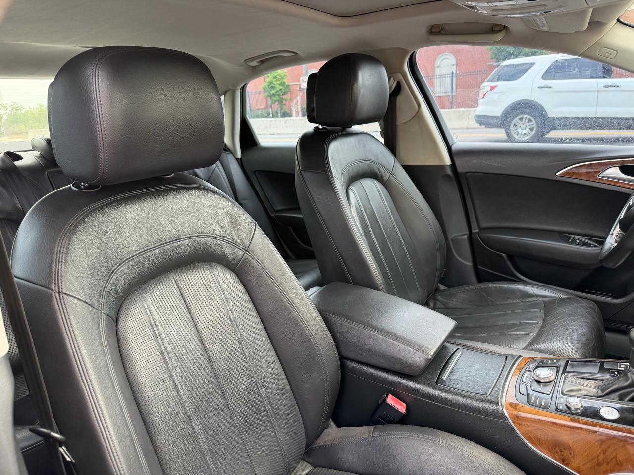 Audi A6 3.0T quattro Tiptronic 2012