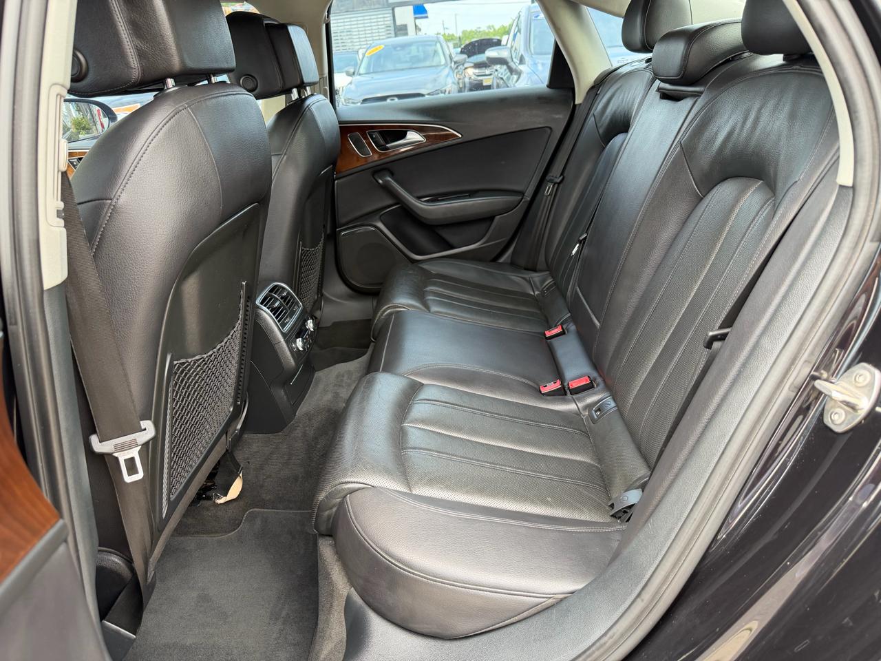 Audi A6 3.0T quattro Tiptronic 2012