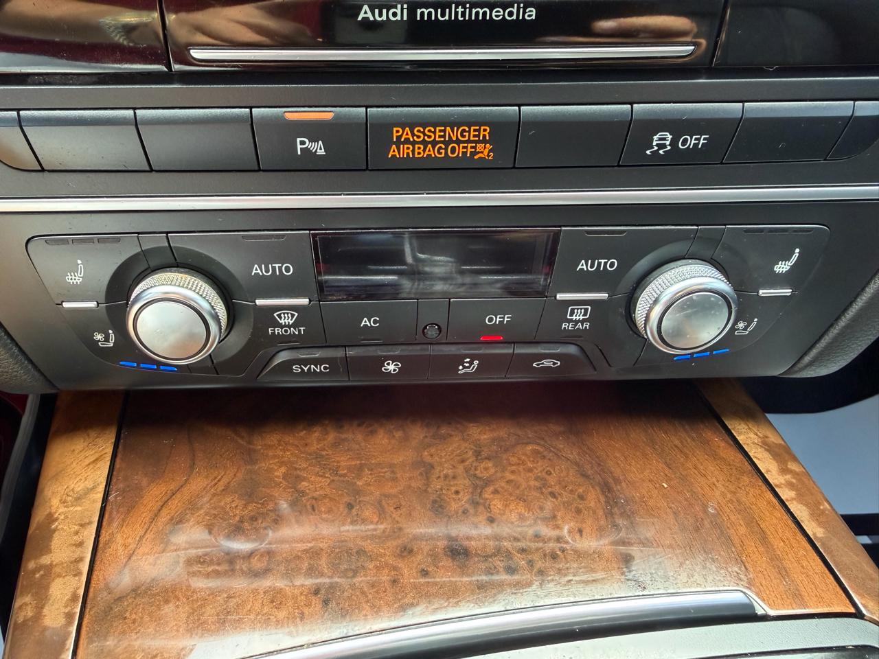 Audi A6 3.0T quattro Tiptronic 2012