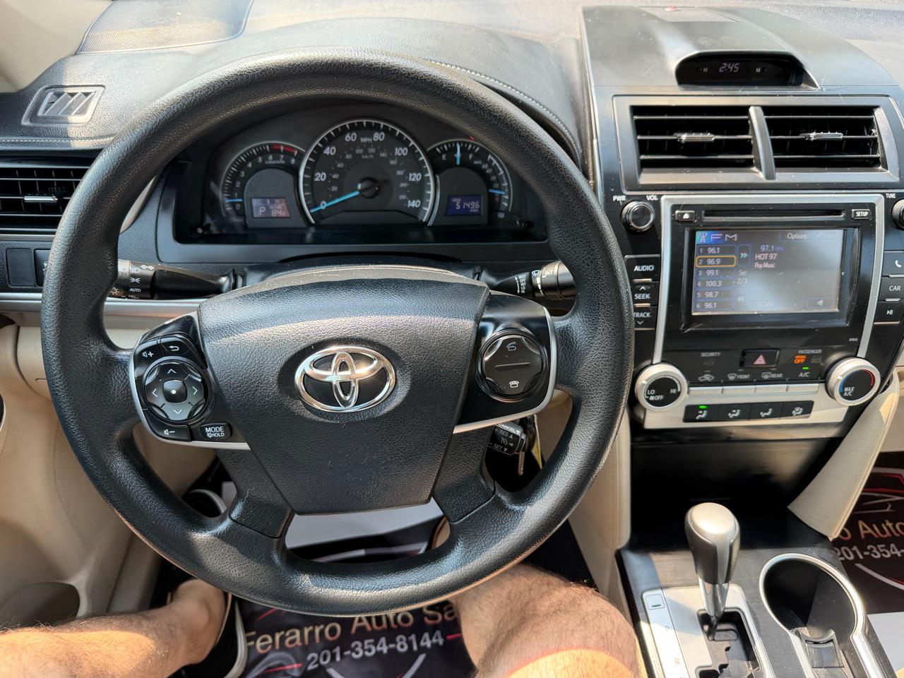 Toyota Camry 4dr Sdn LE Auto 2012