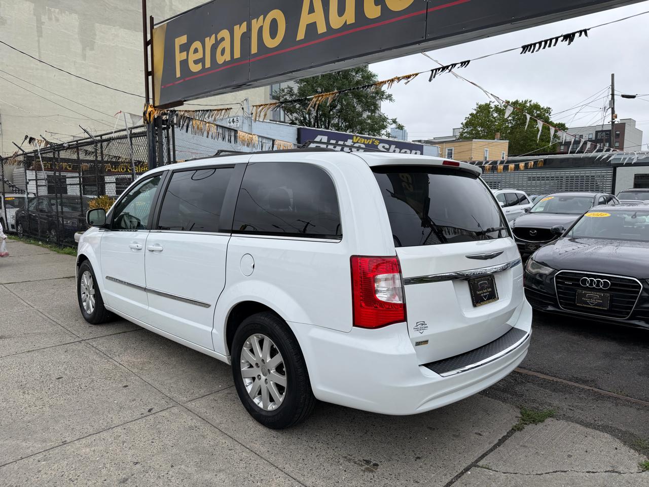 Chrysler Town & Country Touring 2015
