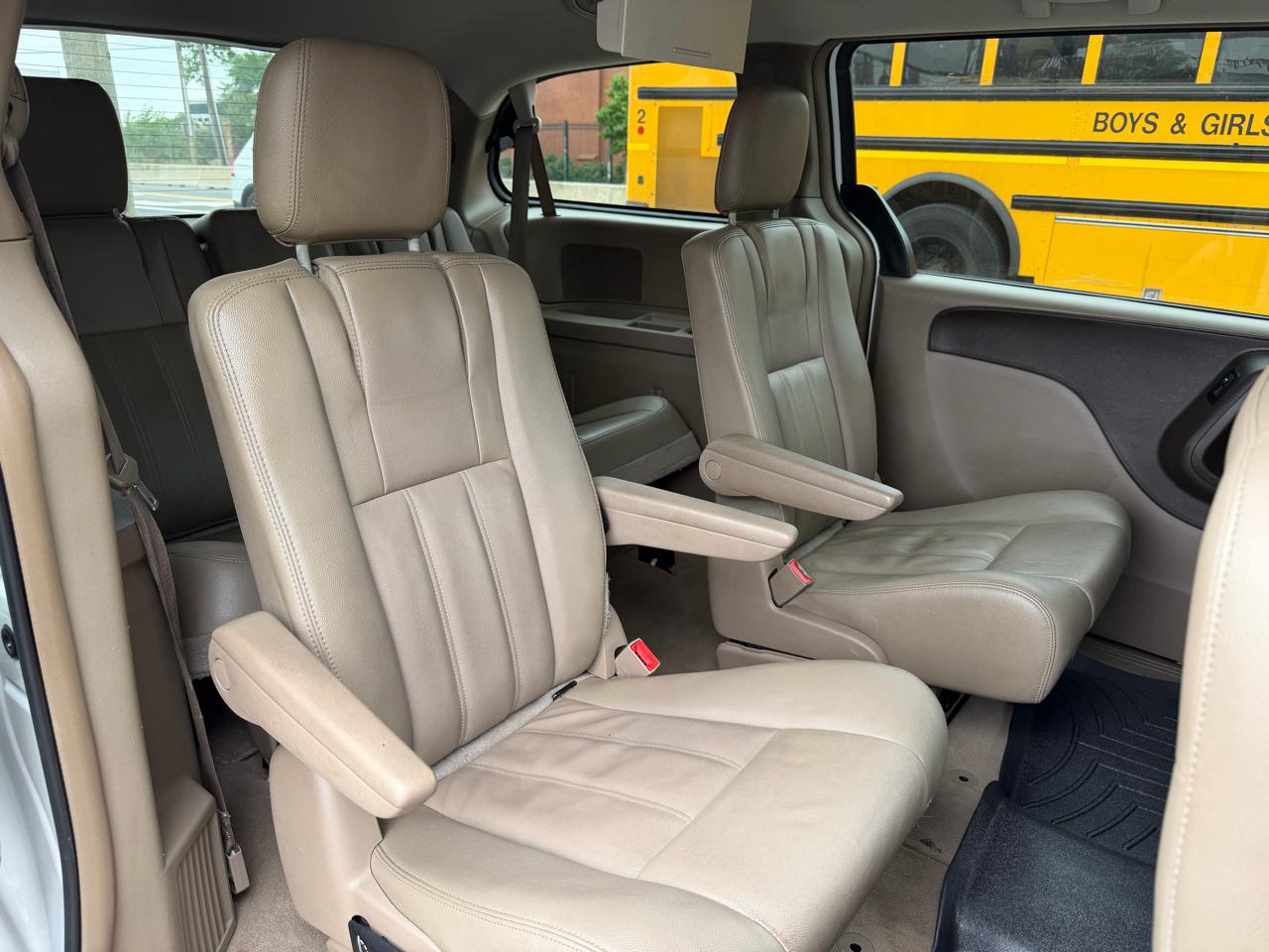 Chrysler Town & Country Touring 2015