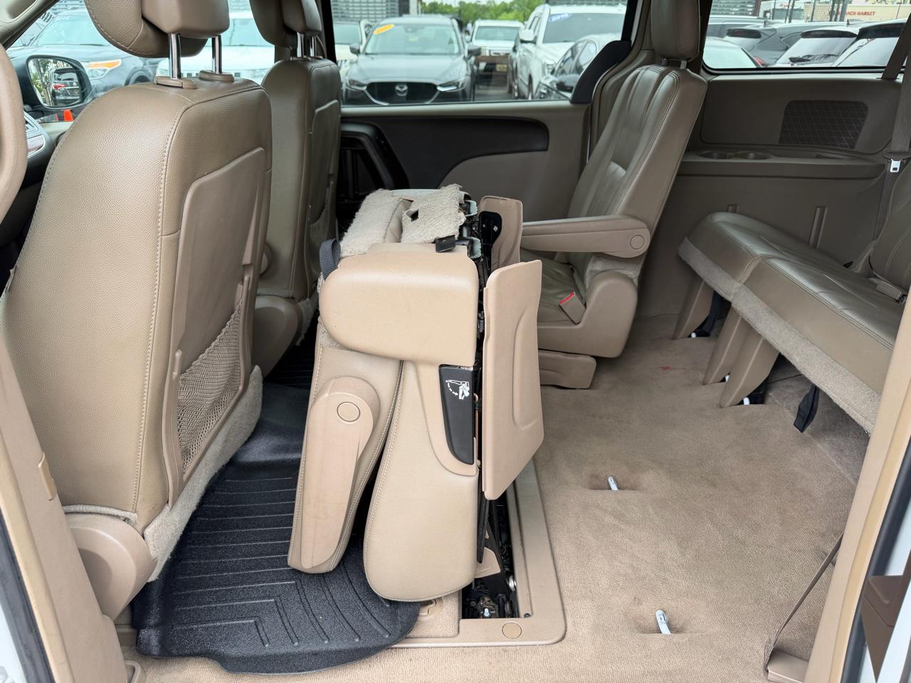 Chrysler Town & Country Touring 2015